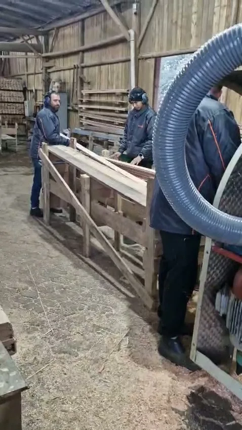 Prévia do vídeo da fábrica da Sulmad